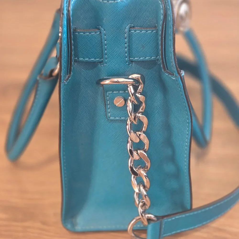 Micheal Kors Purse